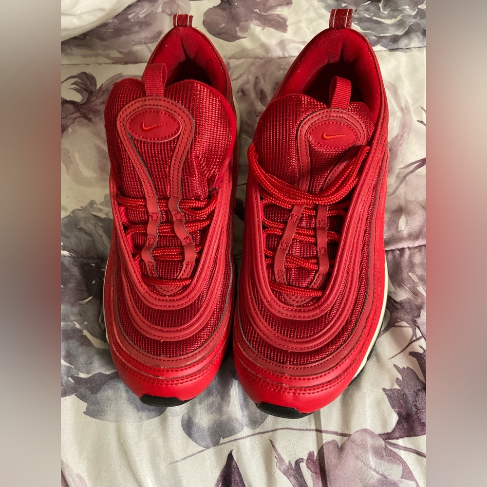 Nike Air Max University size 9